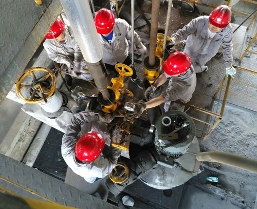 Latest company news about Inspektion und Austausch von Hydraulikschläuchen